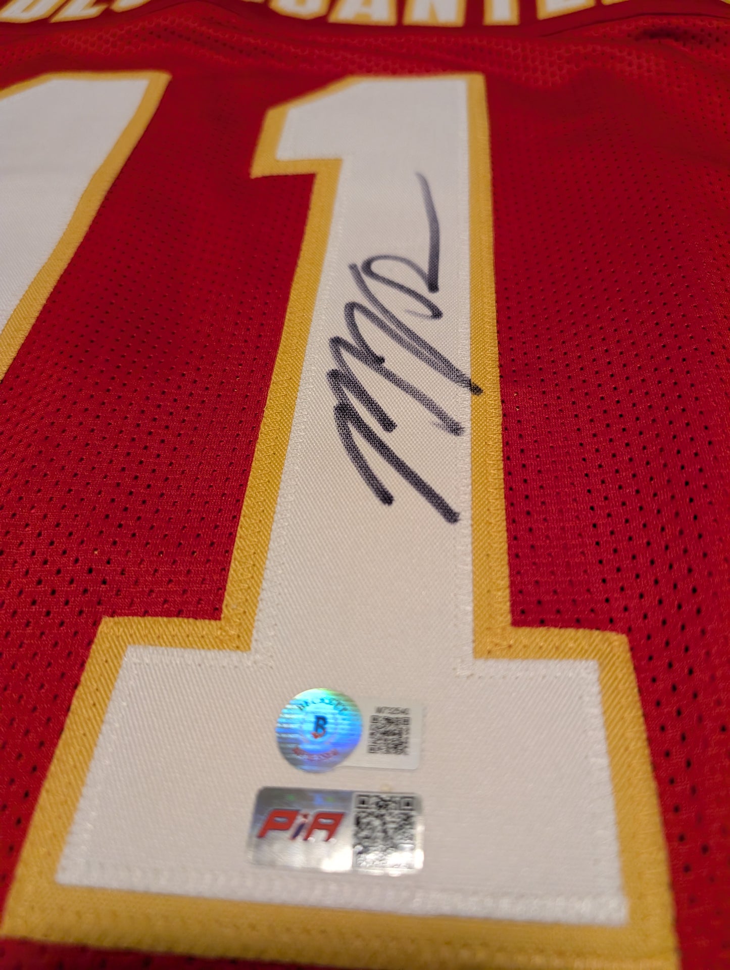 Marquez Valdez -Scantling #11 Kansas City Chiefs signed jersey!