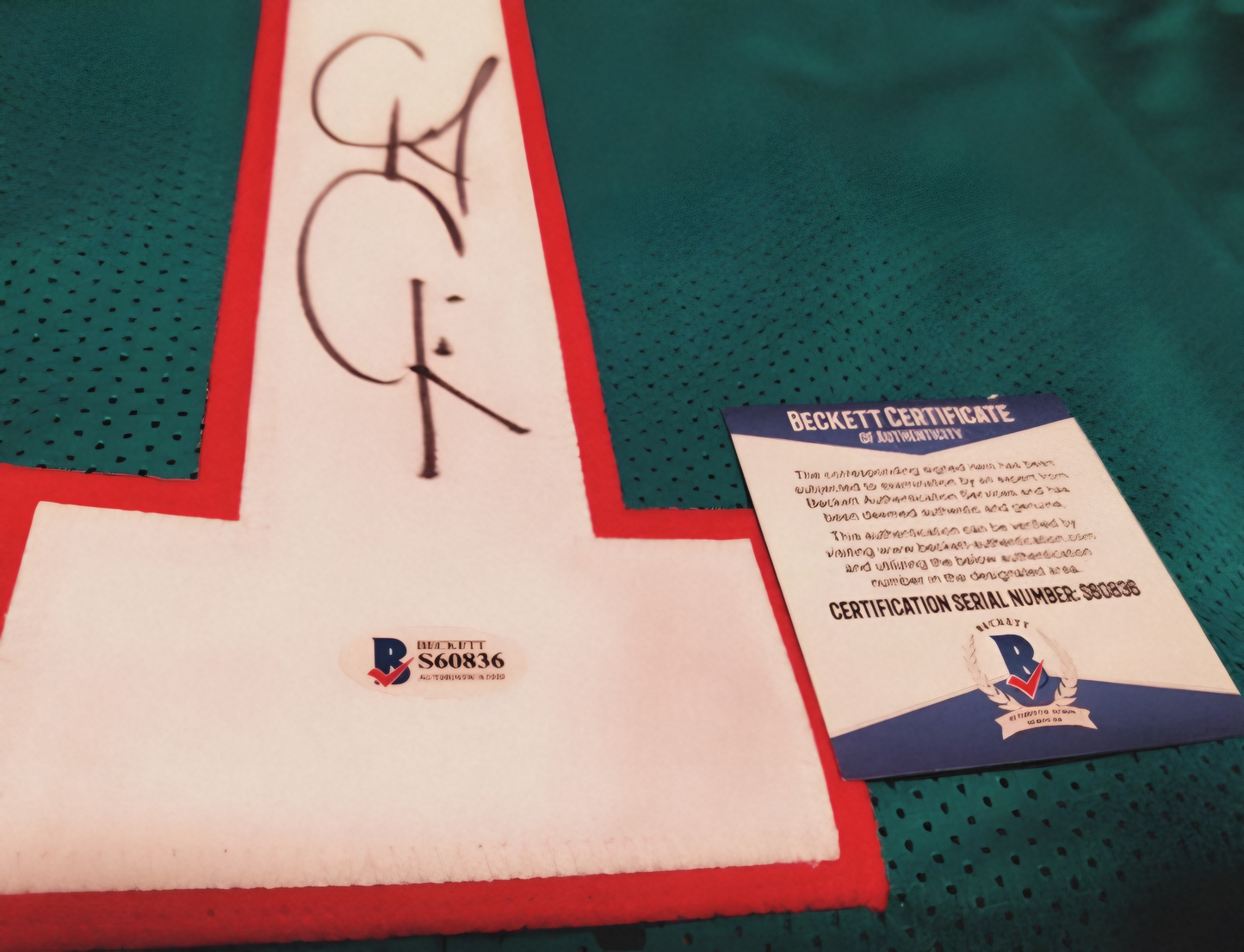 Tua Tagovailoa Miami Dolphins sign jersey!