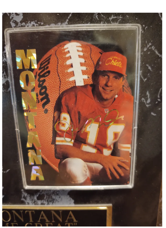 Joe Montana, Chiefs football card wall decor